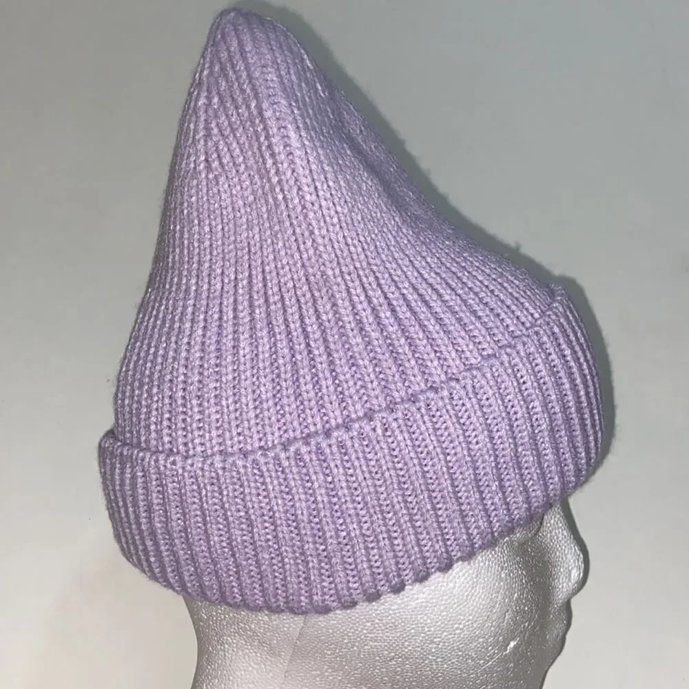 hat please see